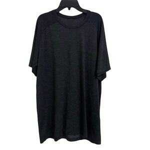 Lululemon Men’s Black Swiftly Tech Short Sleeve XL‎